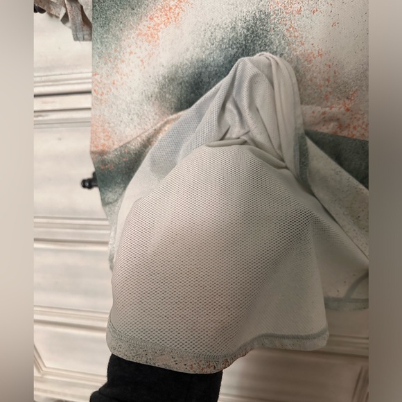 Lululemon High-Neck Running and Training T-Shirt - Picture 3 of 7